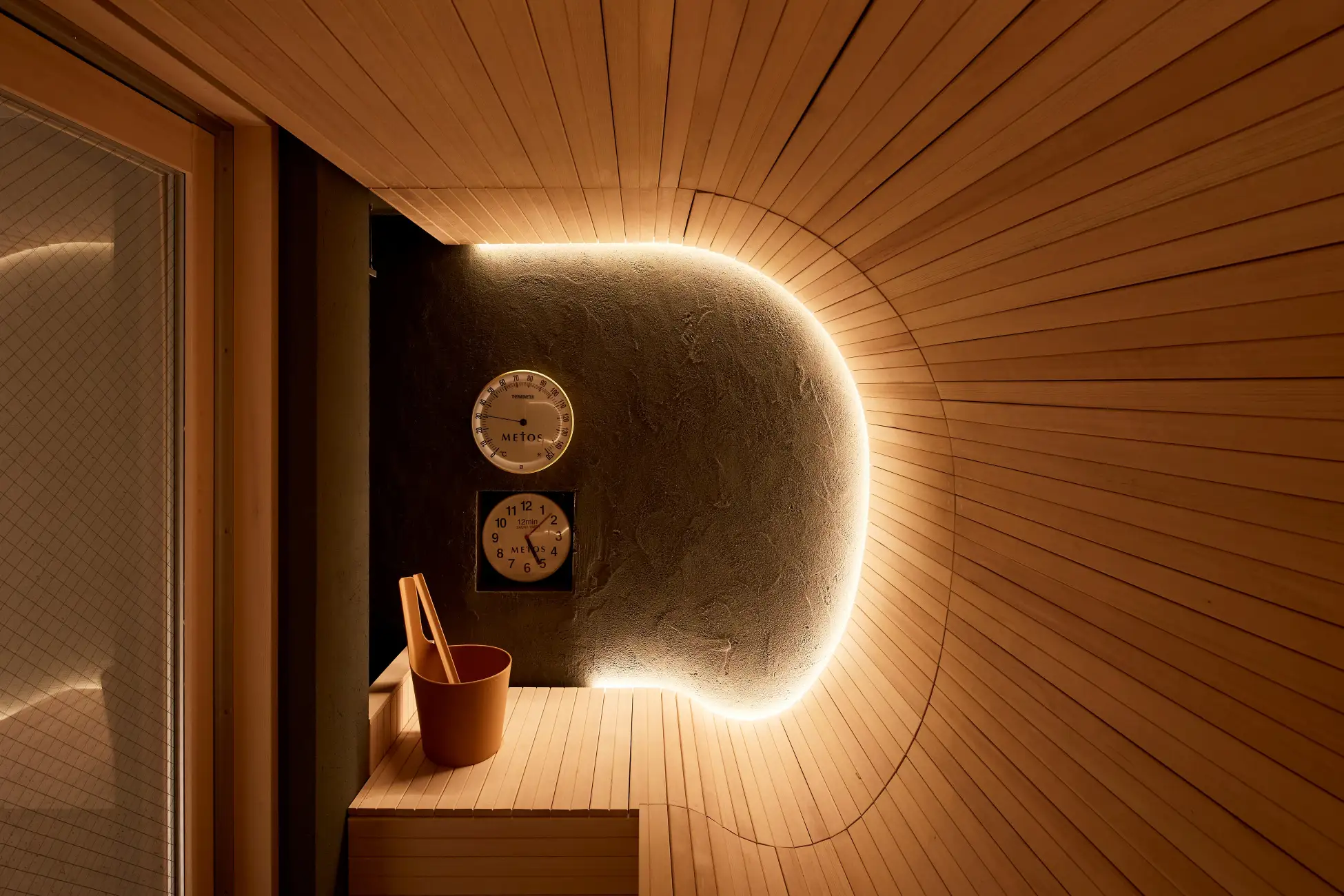 SAUNA Pod 槃