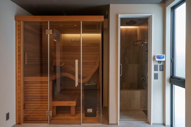 【田中亜土夢モデル】Auroom Cala Suite Corner 北欧産（2-3人用 / 家庭用サウナ / 事業用サウナ）- 屋内用サウナ -