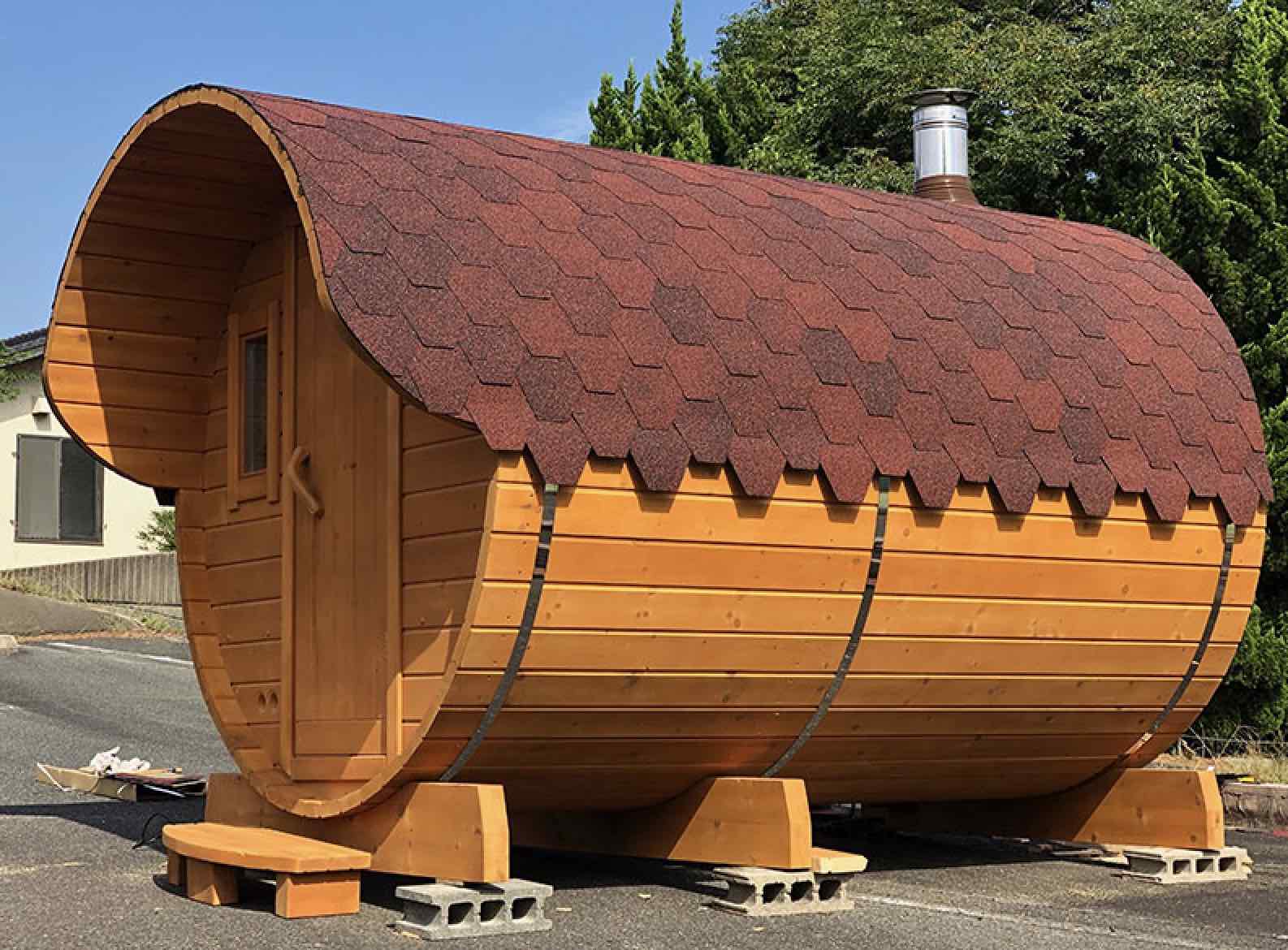 IZBA】樽型バレルサウナメーカーのIZBAを紹介！サウナの専門商社