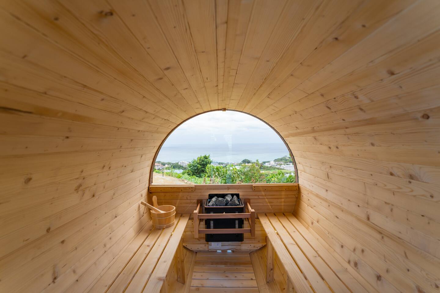 バレルサウナ　民泊