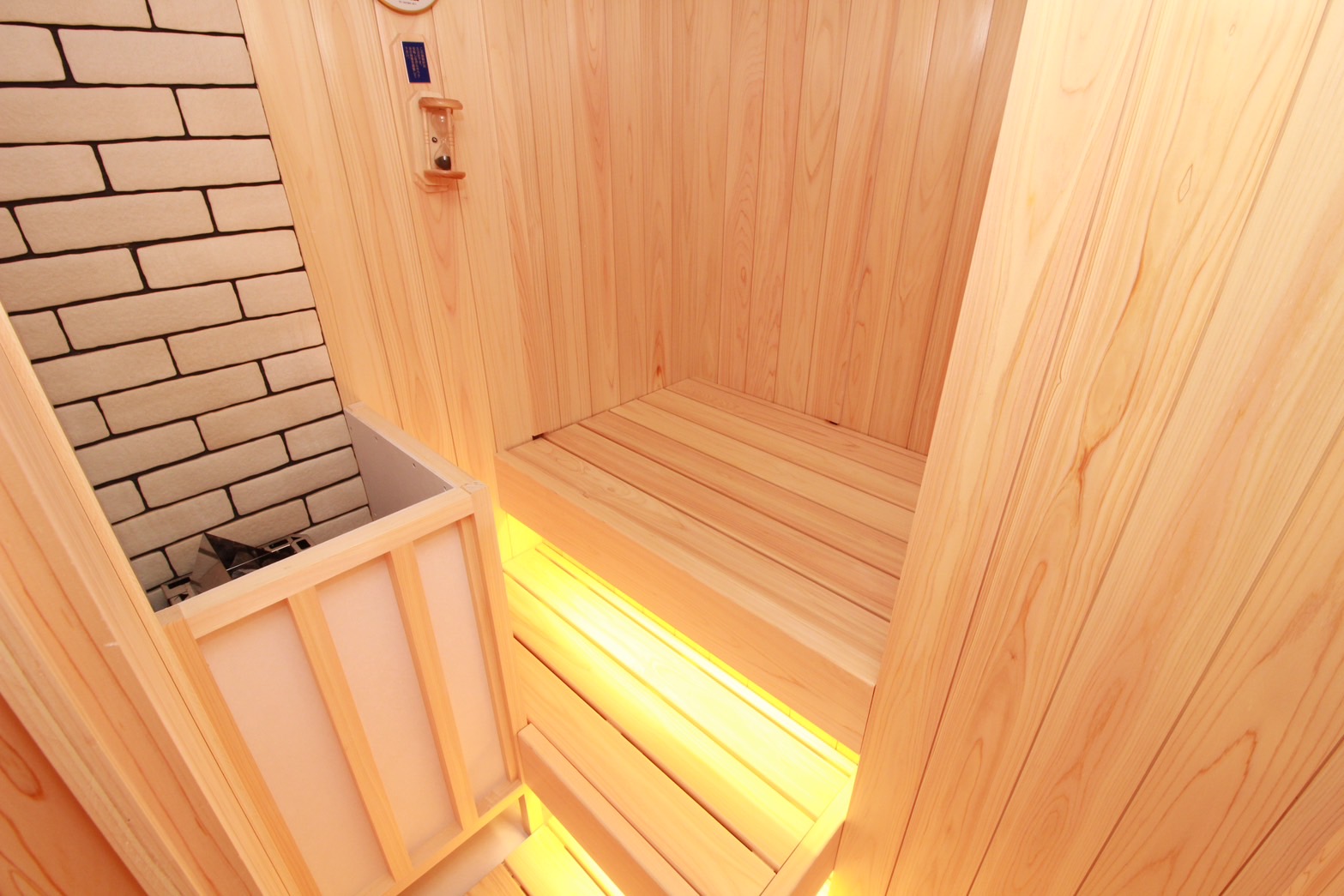 マンションのリノベーションでビルトインサウナを施工