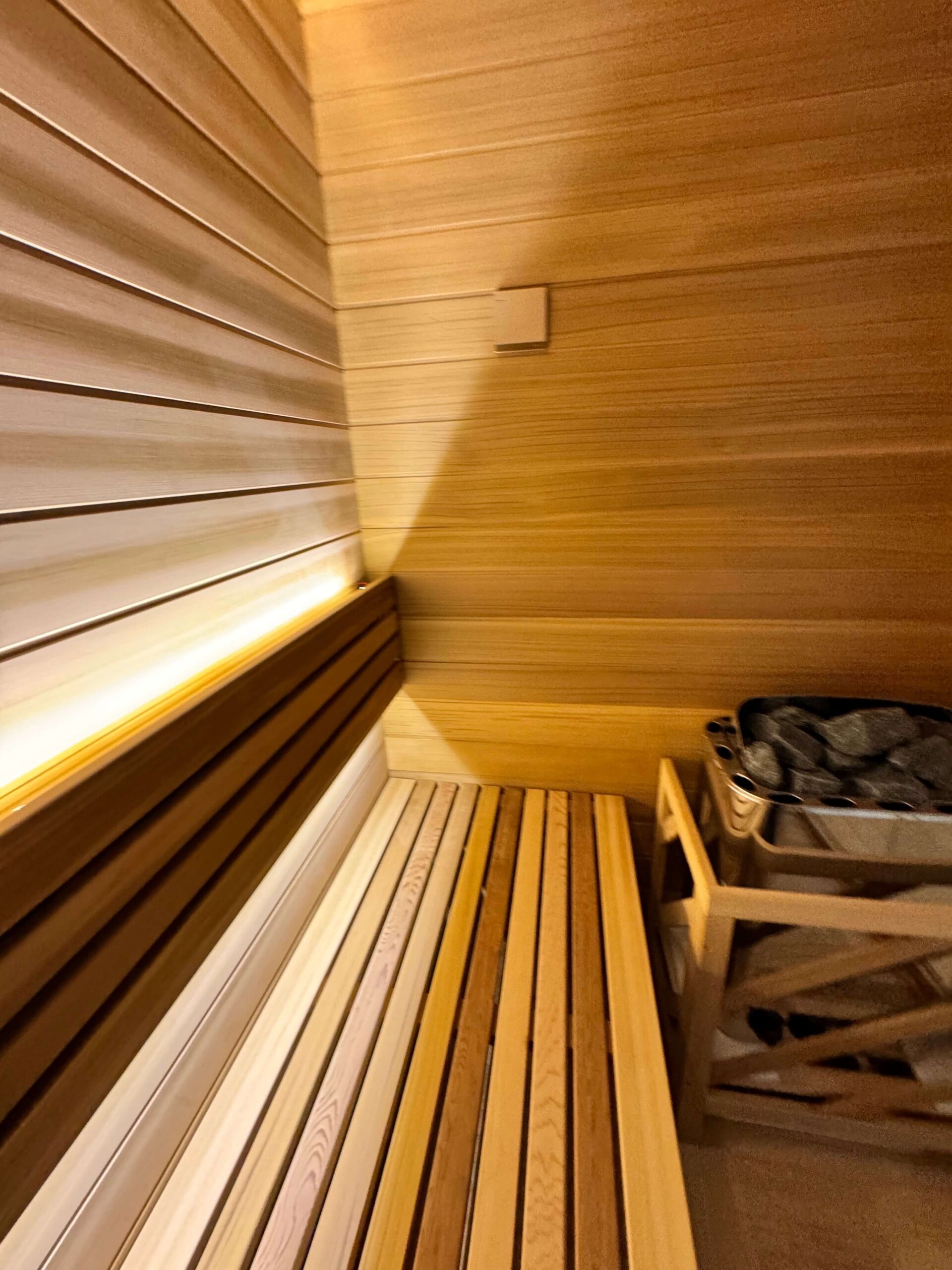 屋内用サウナレッドシダーベンチ
