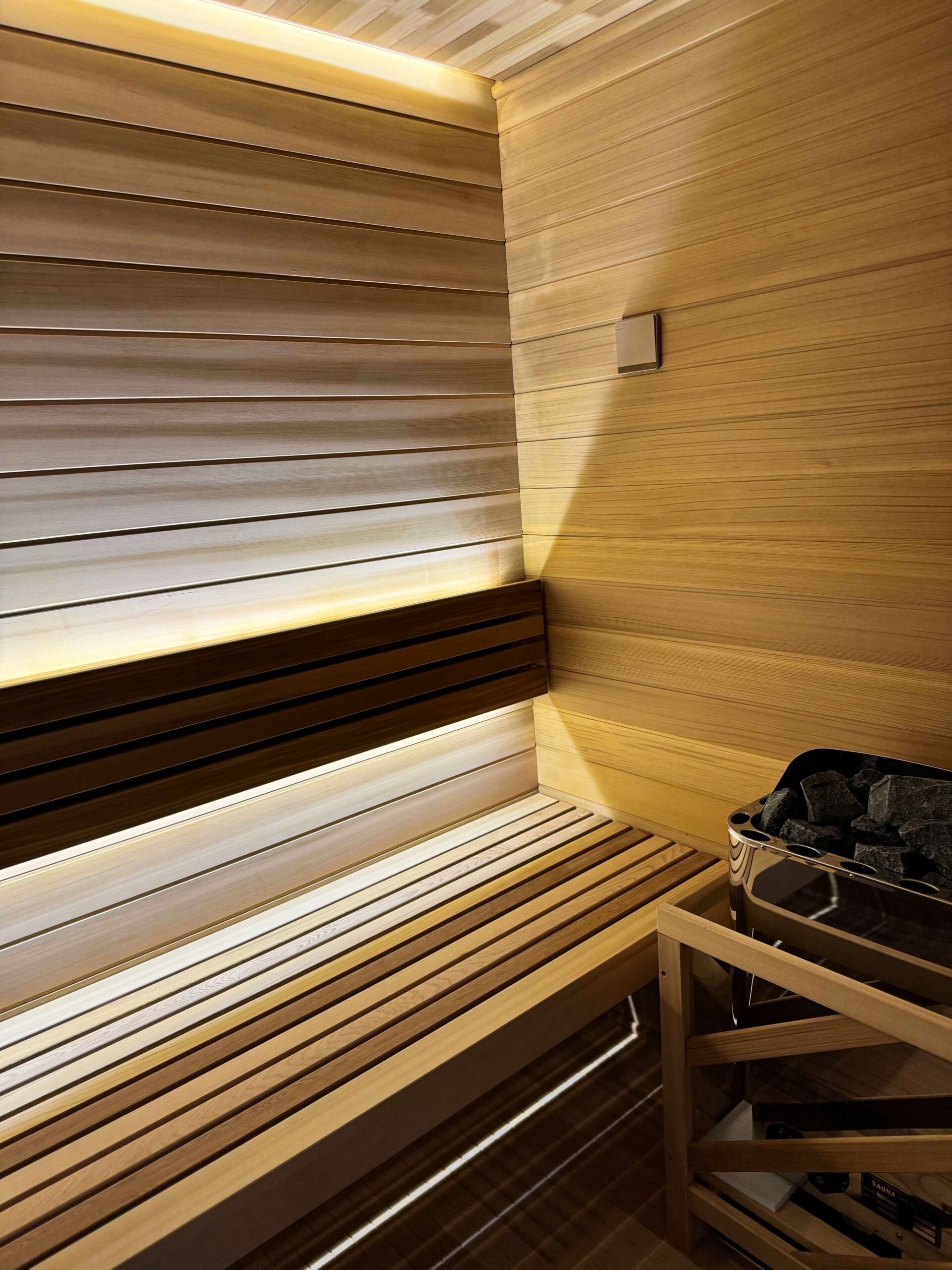 屋内用サウナレッドシダーベンチ