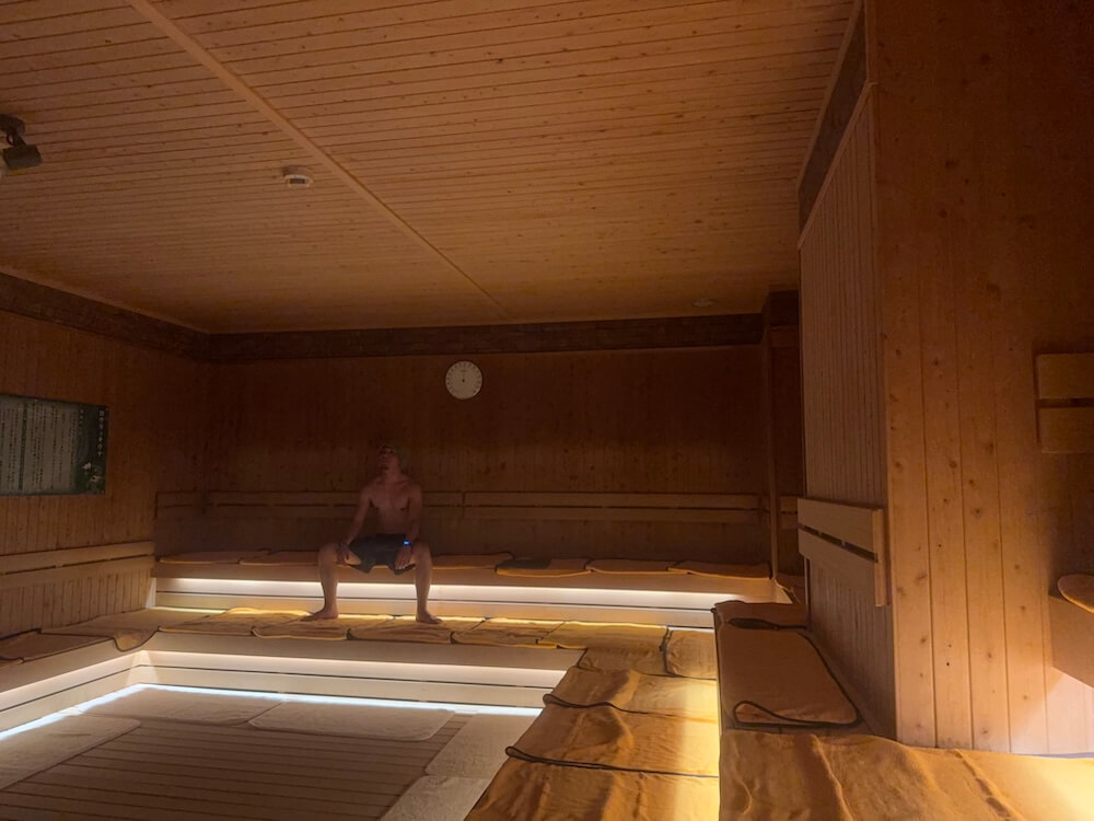 RAKU SPA Station 府中 オートロウリュサウナ