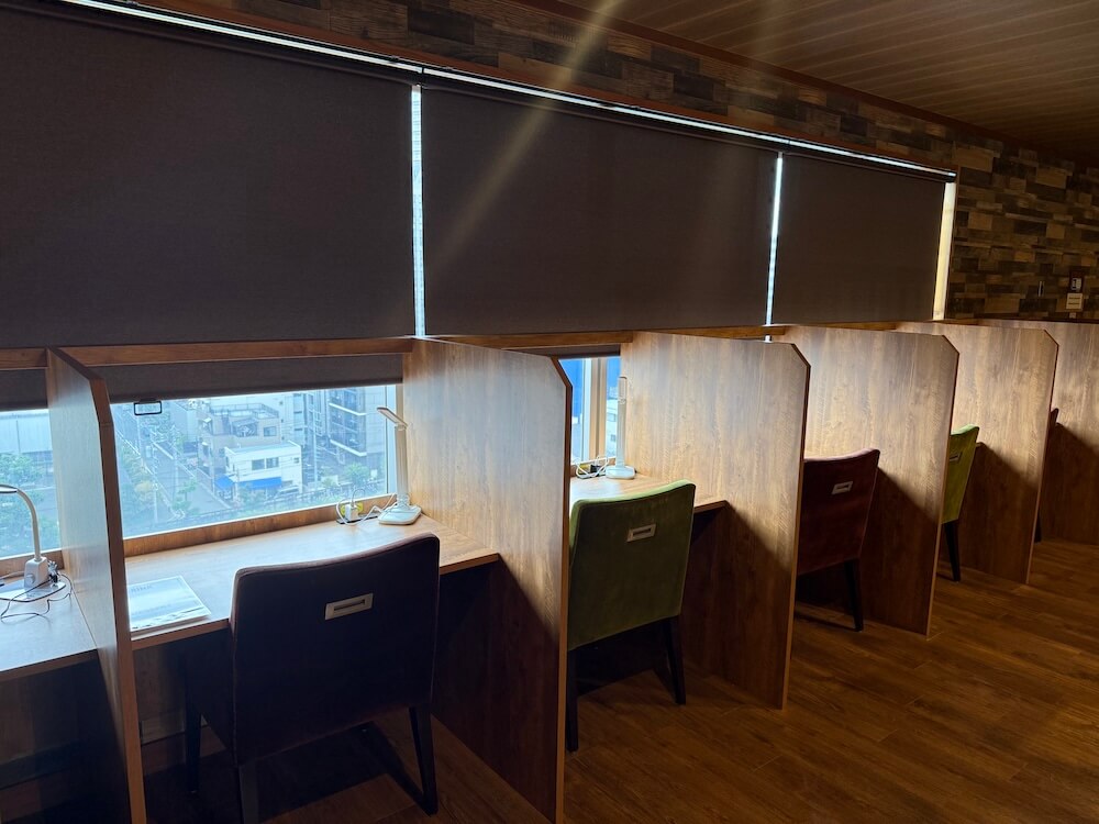 RAKU SPA Station 府中 コワーキング
