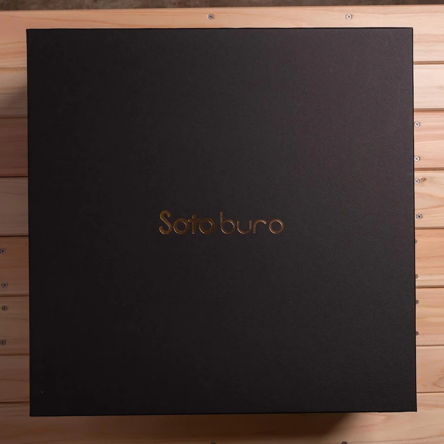 Sotoburo kimono robe