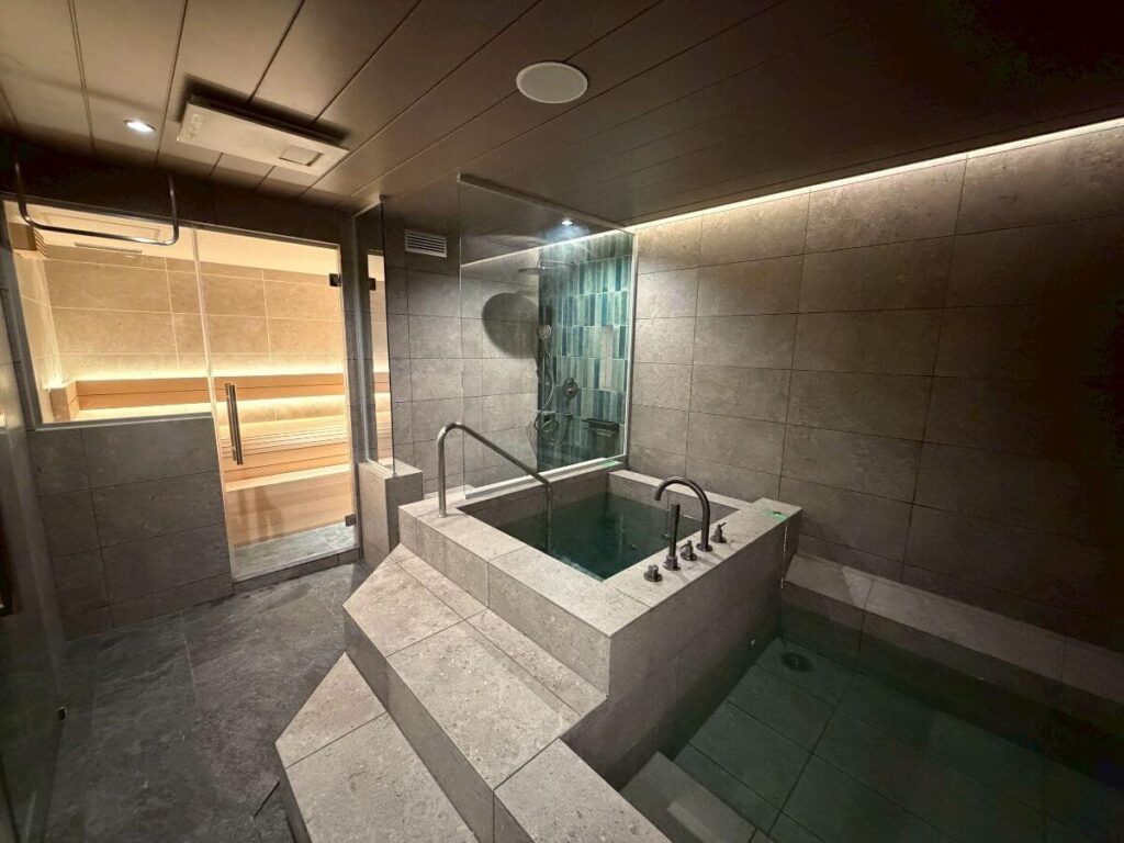 都内個人邸 水風呂・チラー 導入事例