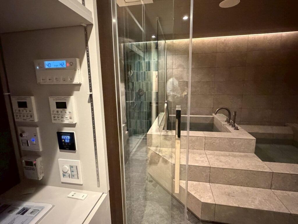 都内個人邸 水風呂・チラー 導入事例