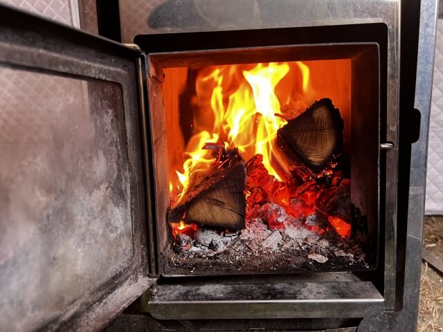 薪サウナストーブ
