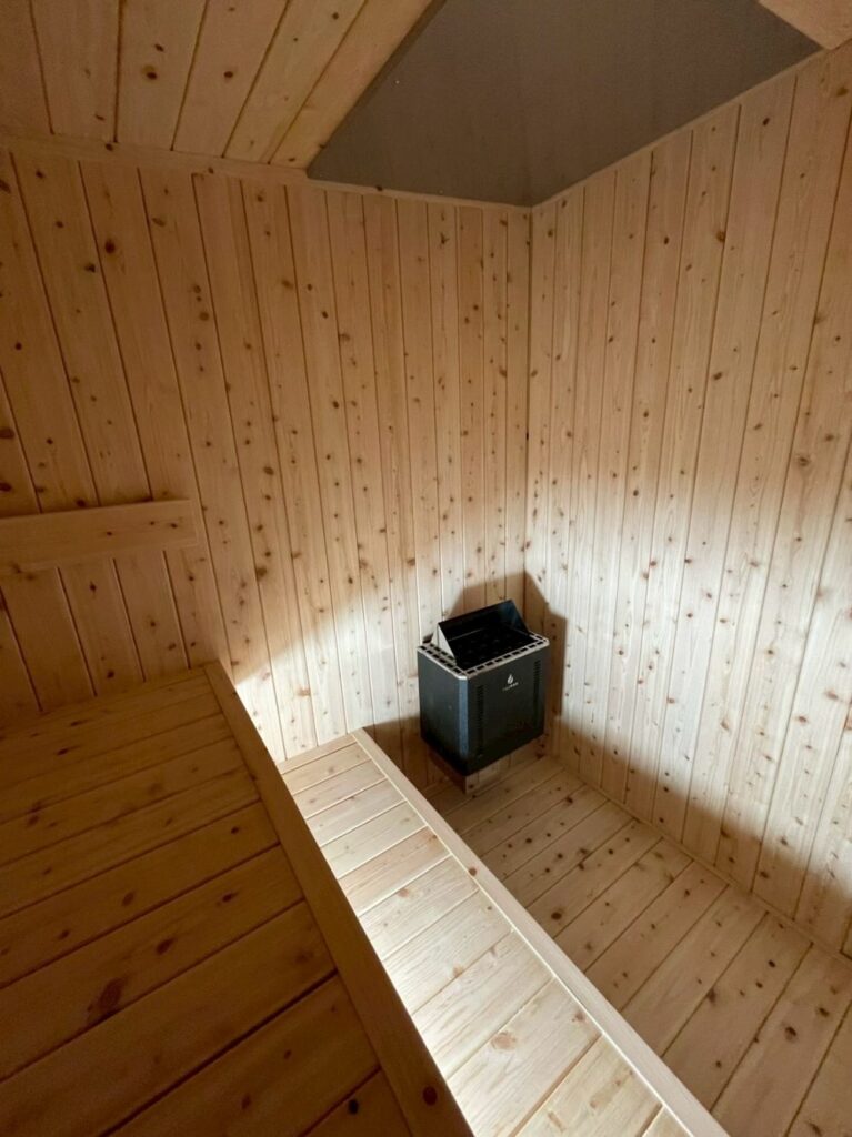 民泊物件 屋外サウナ