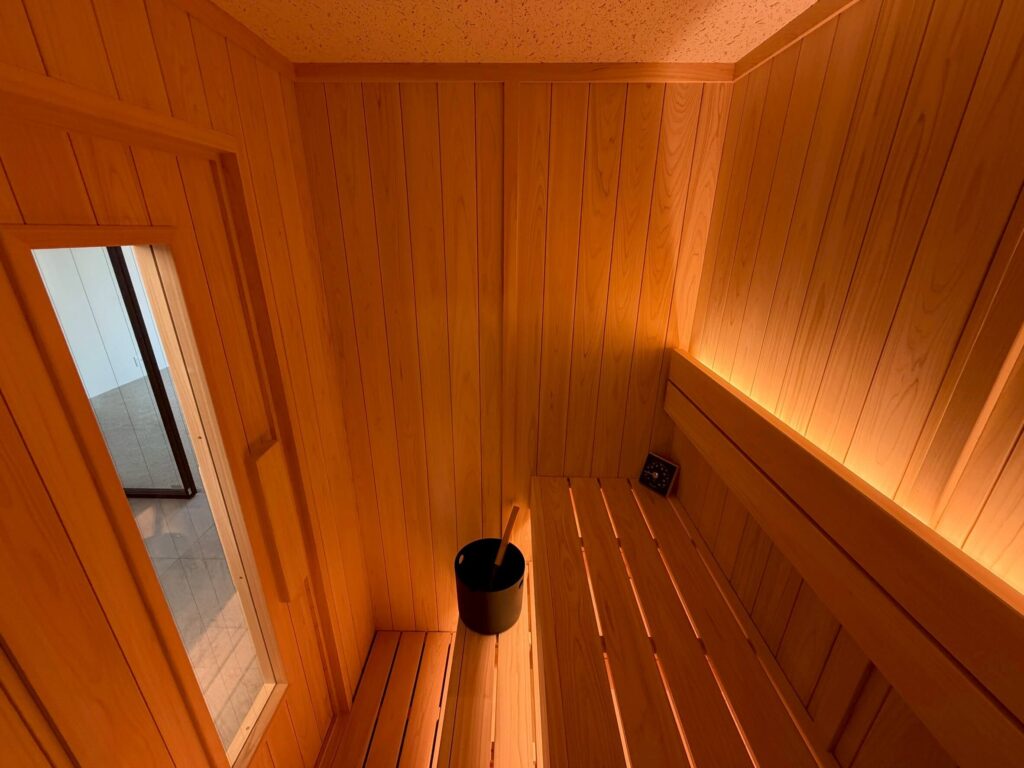 洗面所 ビルトイン 自宅サウナ導入事例