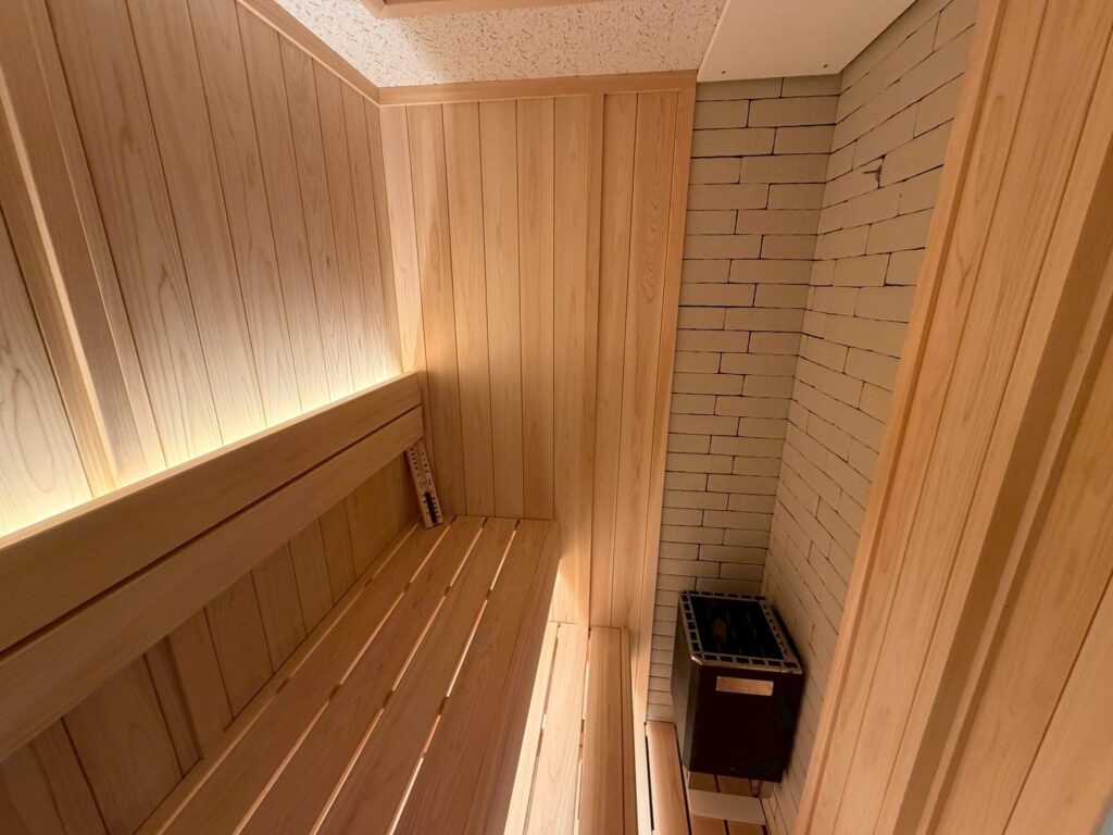 洗面所 ビルトイン 自宅サウナ導入事例