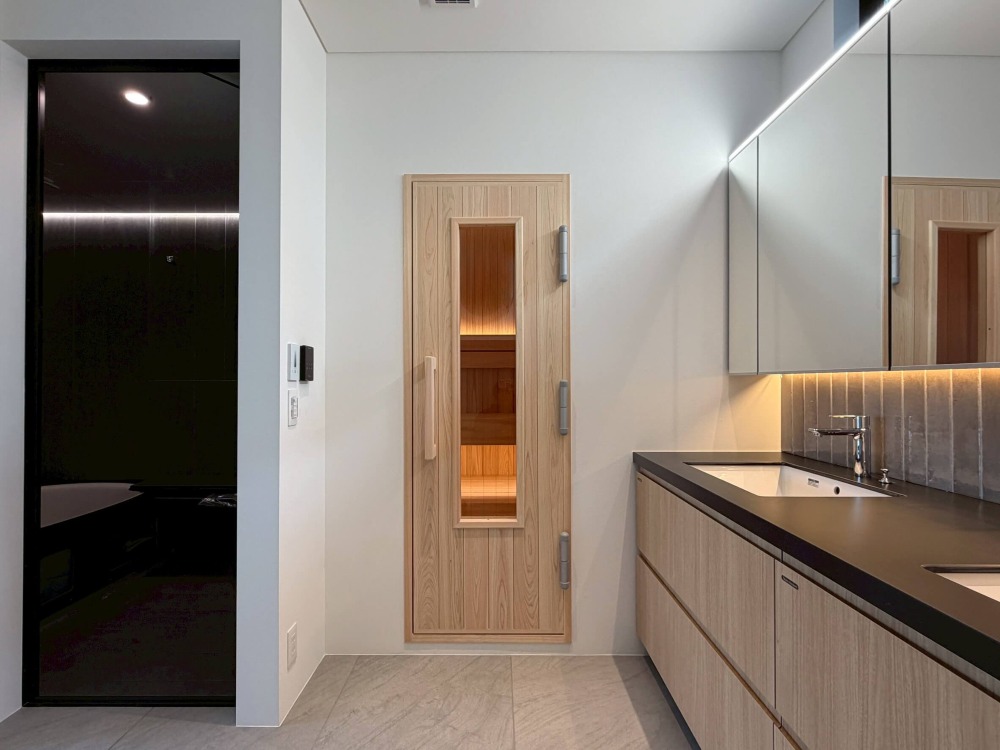 洗面所 ビルトイン 自宅サウナ導入事例