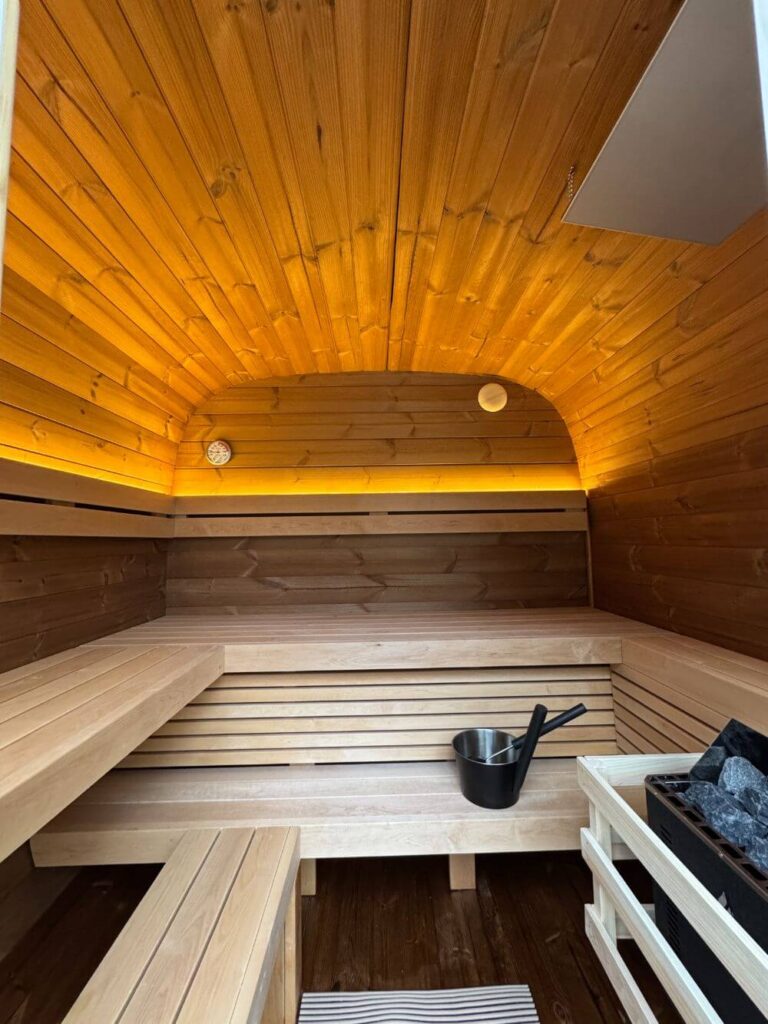 屋外型自宅サウナ 導入施工事例