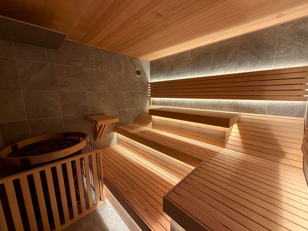 沖縄 温浴施設 在来工法水風呂・チラーろ過システム 導入施工事例