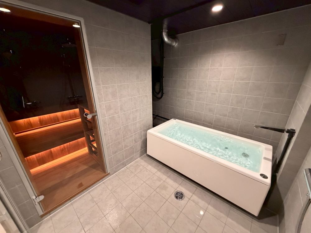 プライベートサウナ施設 水風呂・チラーシステム 導入施工事例