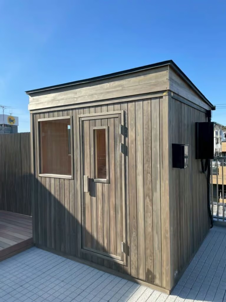 都内 屋上サウナ 屋外用サウナ 水風呂チラー 導入事例