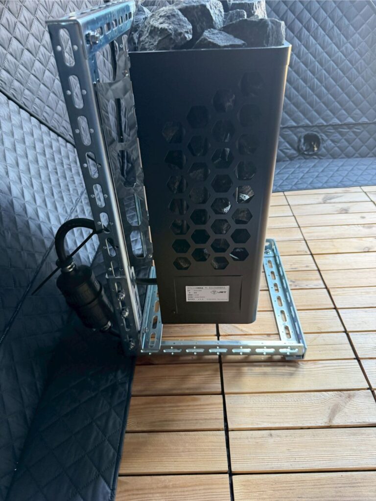 テントサウナ屋上東京 サウナストーブ